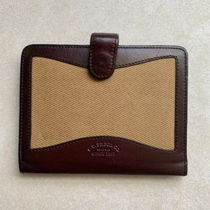 Filson Vintage Rugged Twill Leather Case Wallet